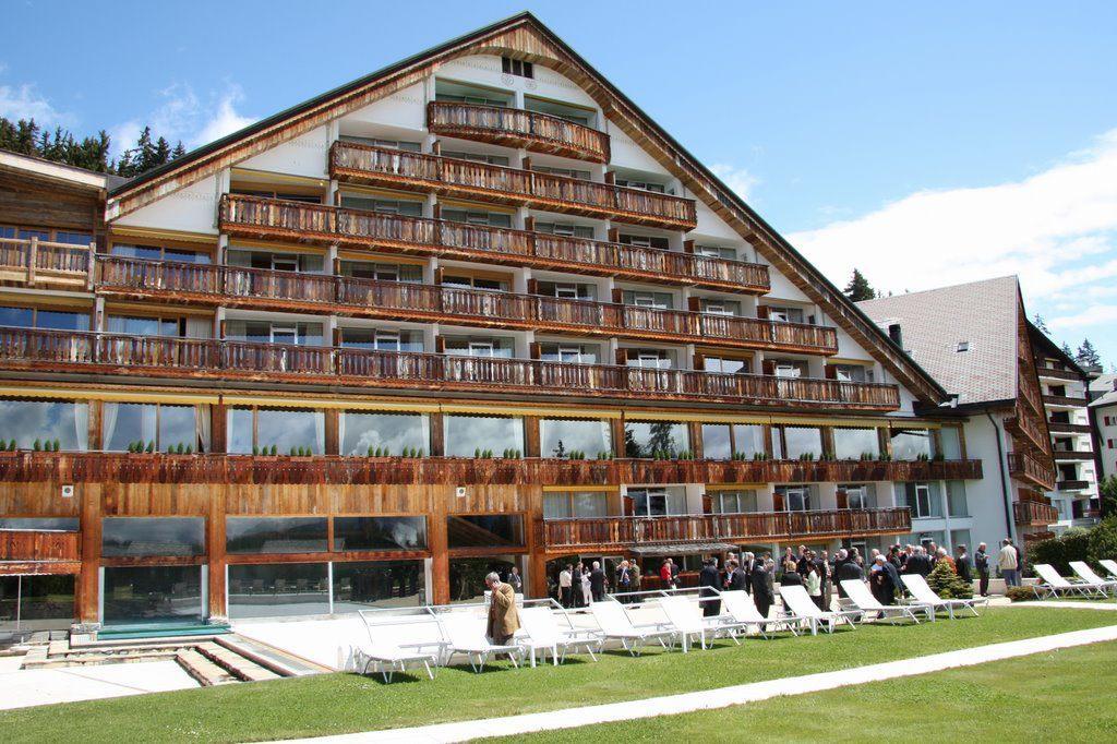 Apartment 24 Hotel Etrier Pool & Spa Crans-Montana Exterior photo