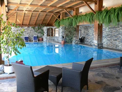 Apartment 24 Hotel Etrier Pool & Spa Crans-Montana Exterior photo